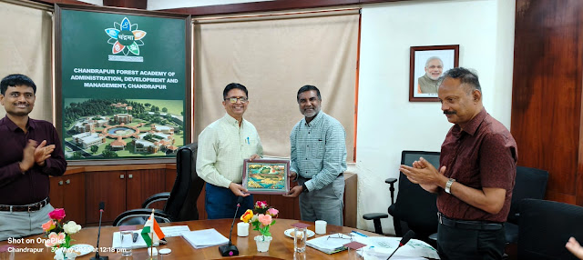 ओडिशा राज्यातील वरिष्ठ वन अधिकाऱ्यांची चंद्रपूर वन अकादमीला भेट